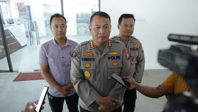 
 Polda Jatim Beri Bantuan Teknis Proses Penyelidikan Peristiwa Dugaan Penganiayaan  Siswi SD di Gresik