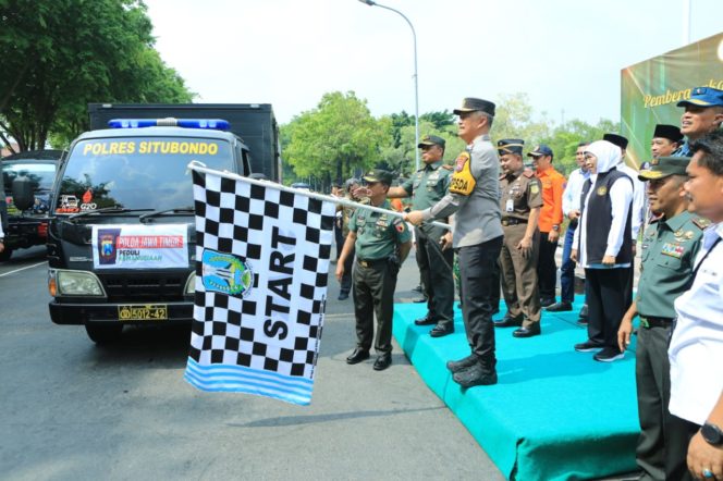 
 Lapangan Makodam V Brawijaya Siapkan Keberangkatan Bantuan Forkopimda Jatim Untuk Warga Palestina