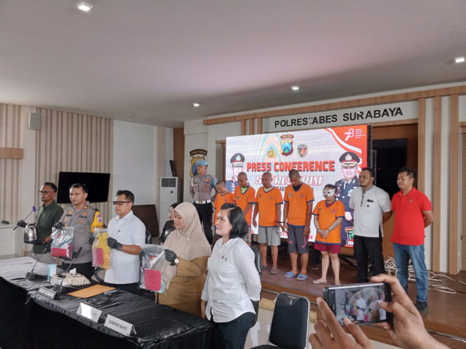 
 Satu Keluarga Kompak, Cabuli Anak di Bawah Umur