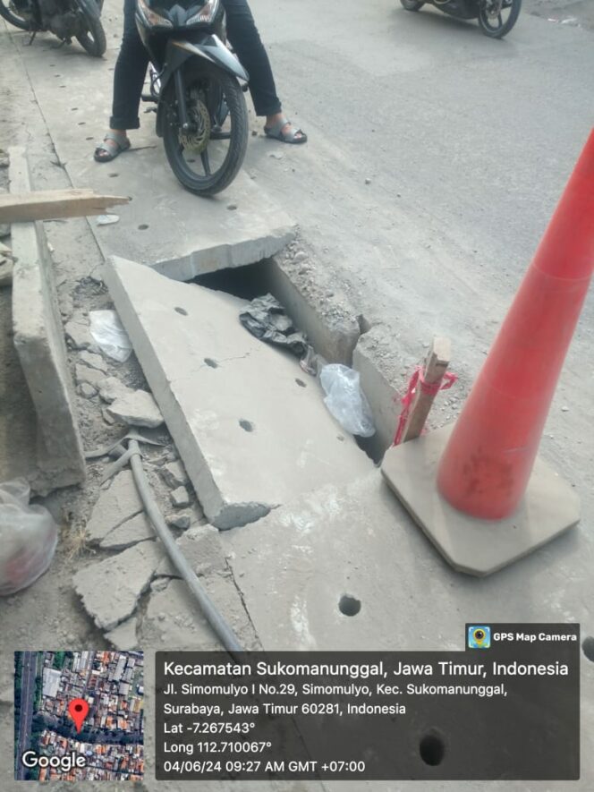 
 Pengerjaan Proyek Simomulyo Makan Korban