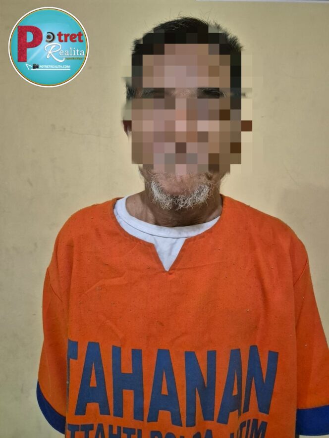 
 Satreskrim Polres Pelabuhan Tanjung Perak Amankan Kakek Usai Cabuli Tetangganya yang Masih Dibawah Umur