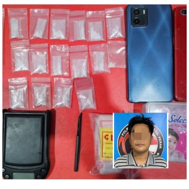 
 Satresnarkoba Polres Pelabuhan Tanjung Perak Tangkap Pengedar Sabu di Sidoarjo