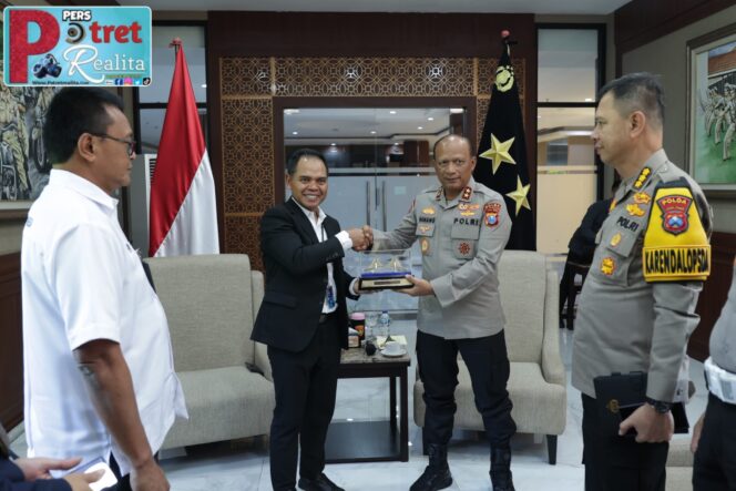 
 Polda Jatim bersama BRI Regional Jawa Timur Perkuat Sinergi untuk Keamanan Perbankan dan Pelayanan Publik