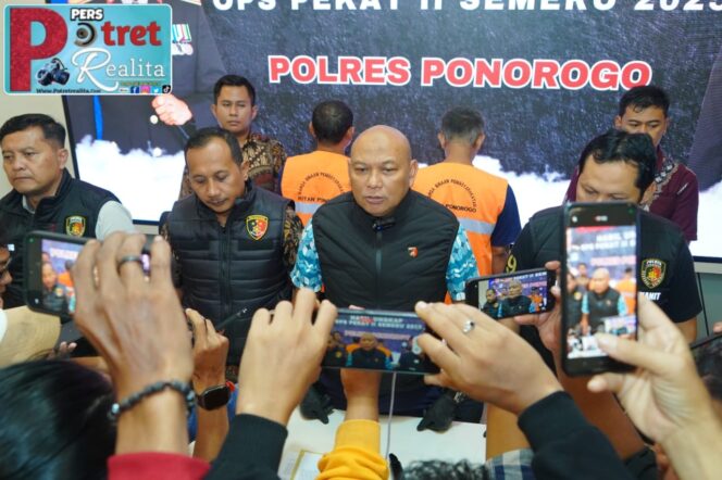 
 Operasi Pekat II Semeru 2025, Polres Ponorogo Amankan Tersangka Penganiayaan Bersajam