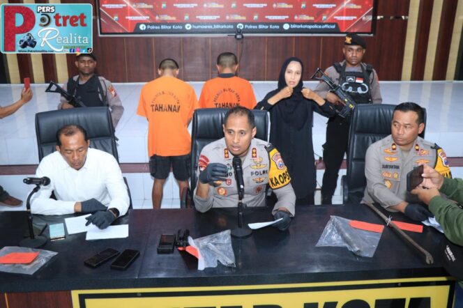 
 Polres Blitar Kota Berhasil Ungkap Kasus Pencurian di 21 TKP Tiga Tersangka Diamankan